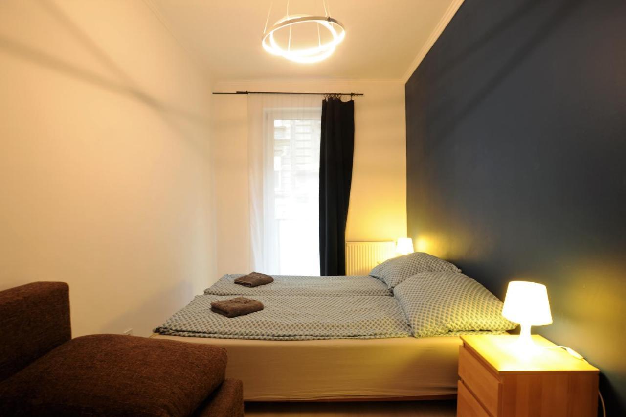Lovely Apartment In The Heart Of บูดาเปสต์ ภายนอก รูปภาพ