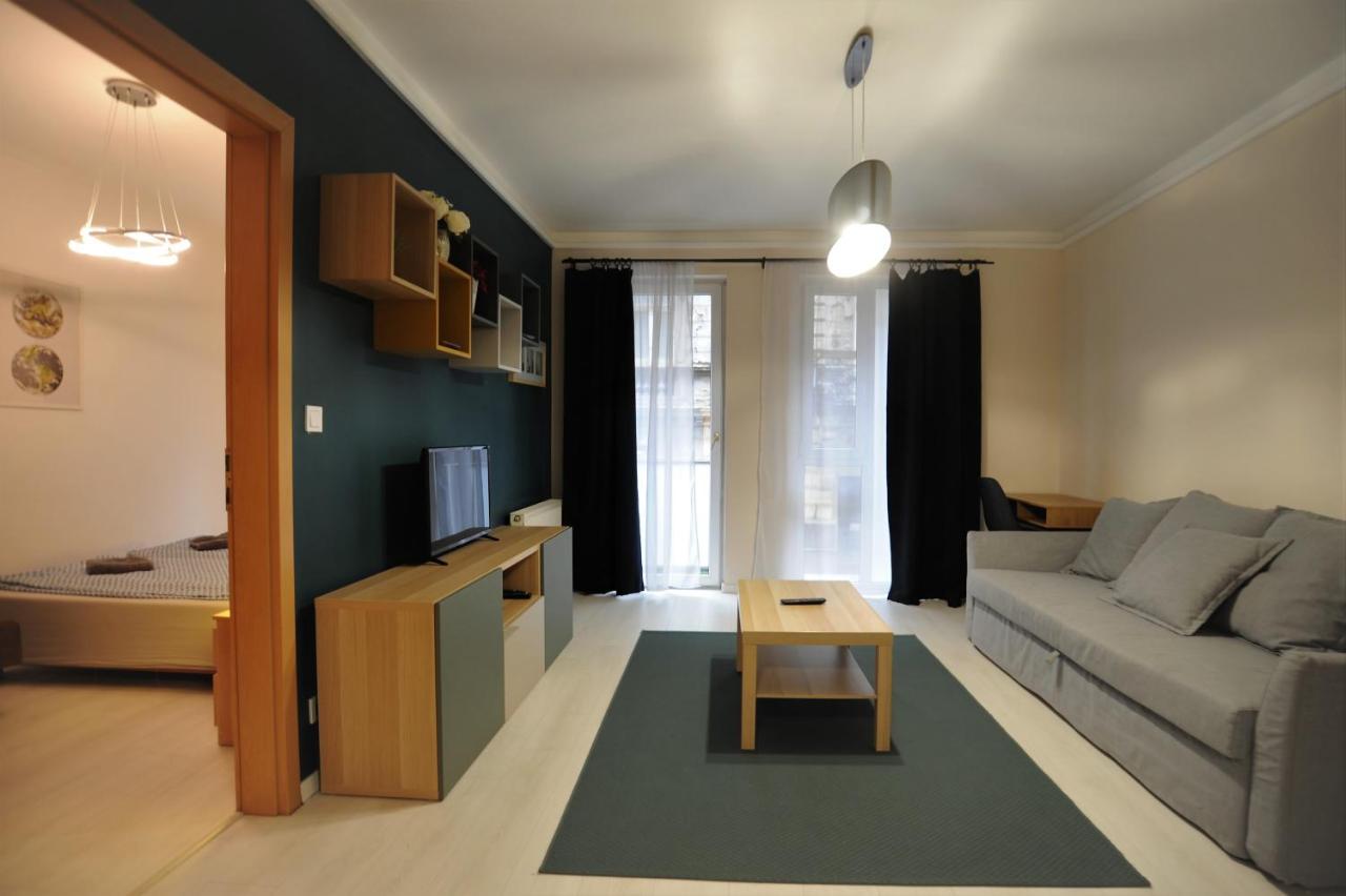 Lovely Apartment In The Heart Of บูดาเปสต์ ภายนอก รูปภาพ